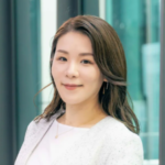 國本 知里