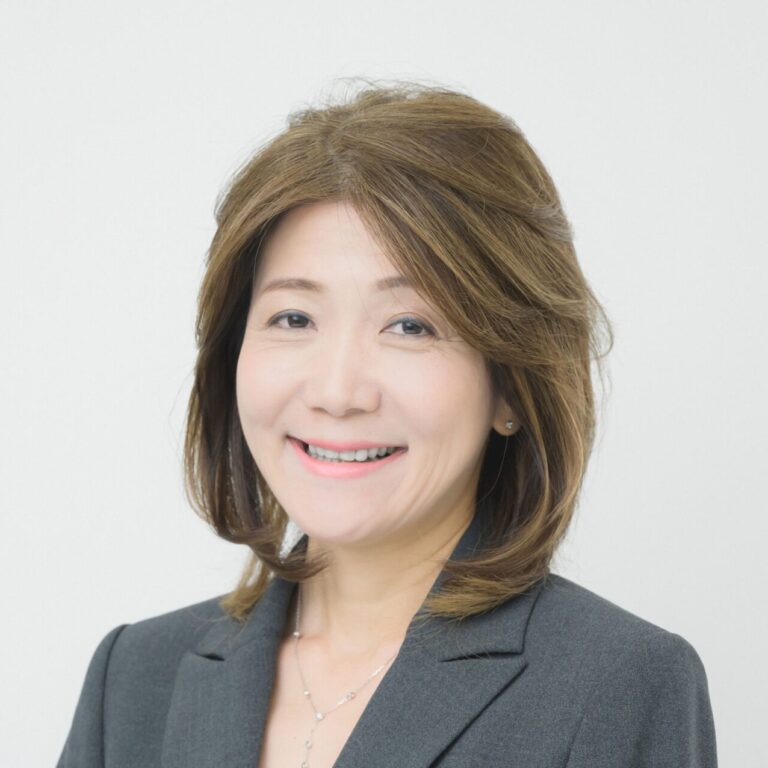 朝比奈 ゆり子