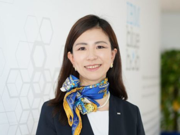 井上 裕美