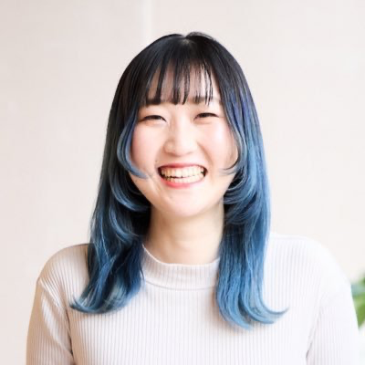 咸　多栄